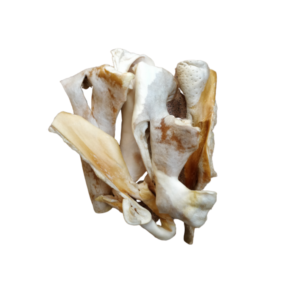 *Skanėstas šunims džiovinta galvijo oda